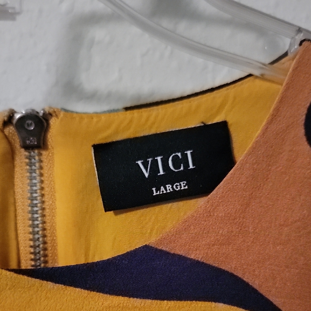 VICI Colorful Abstract Print Dress Size L EUC - Picture 2 of 4